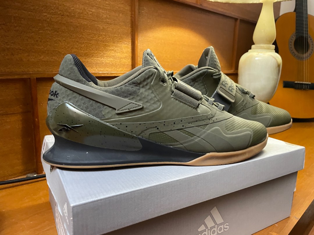 Legacy lifter sizing new arrivals