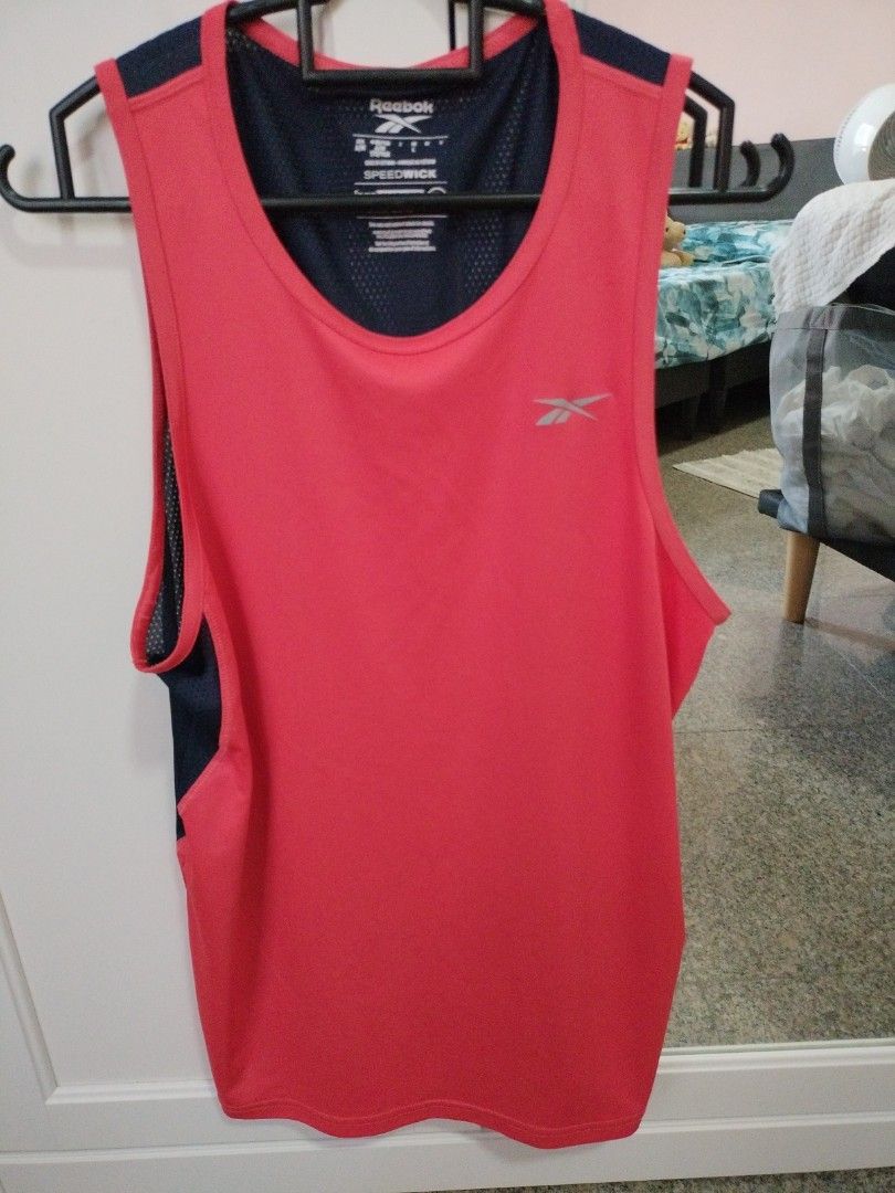 Reebok top speedwick top