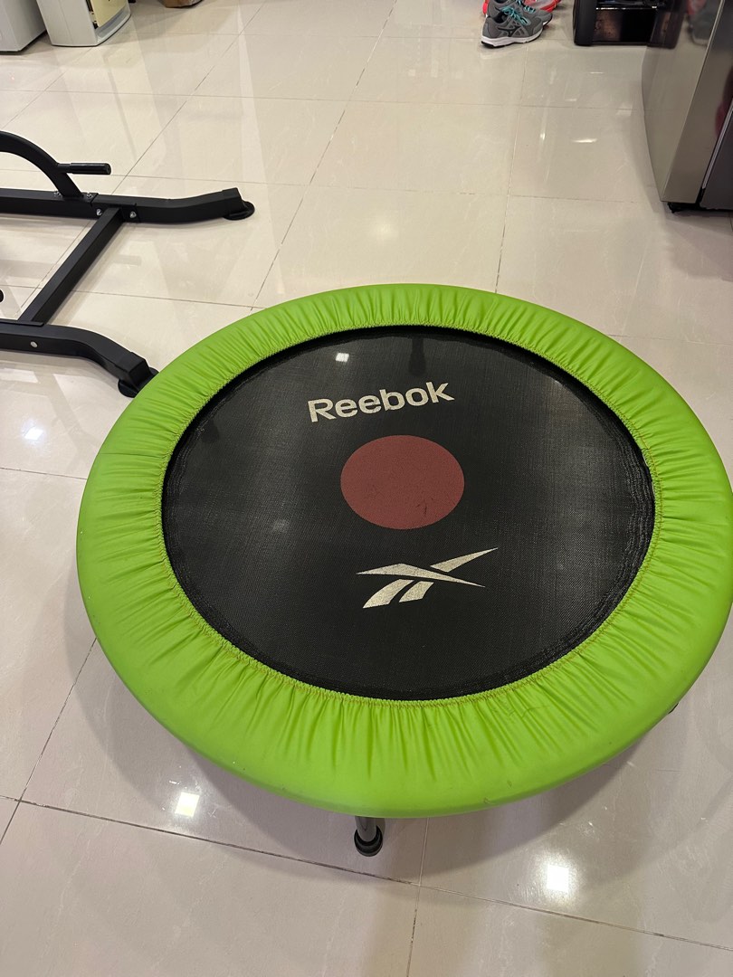 levering aan huis Indica Afdeling REEBOK TRAMPOLINE FOR WORKOUT/KIDS PLAY, Sports Equipment, Exercise &  Fitness, Cardio & Fitness Machines on Carousell