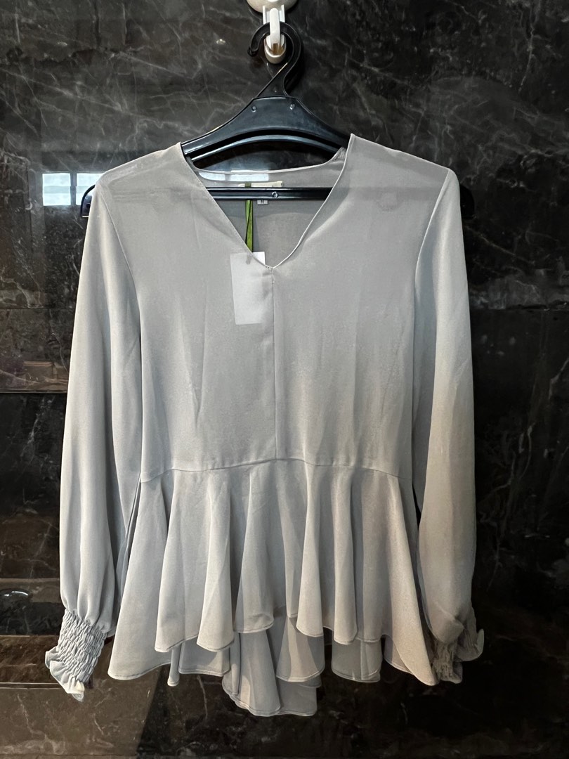 Rocco sheer blue top, Fesyen Wanita, Pakaian Wanita, Atasan di Carousell