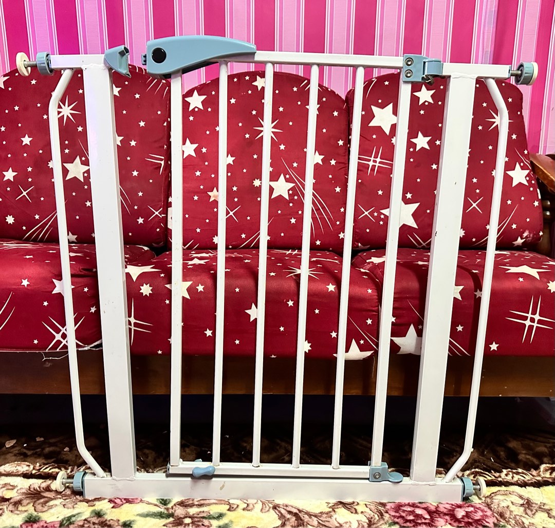 Safety gate, Babies & Kids, Baby Nursery & Kids Furniture, Safety Gates