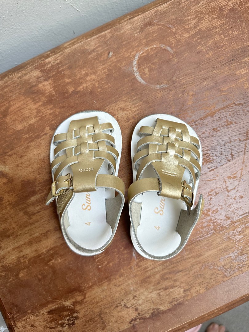 Saltwater Sandals Sailor Gold 4 toddler Babies Kids Babies