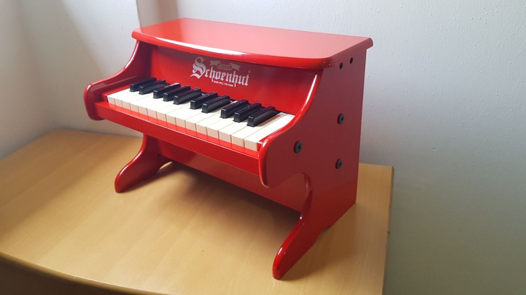 Schoenhut my best sale first piano ii