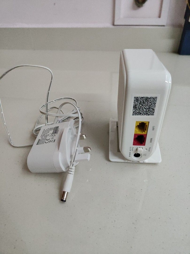 Singtel Airties wifi 6 router 4960R, Computers & Tech, Parts ...