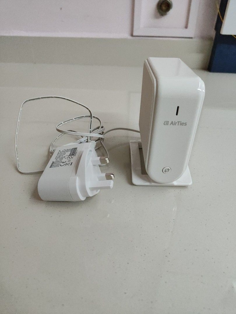 Singtel Airties wifi 6 router 4960R, Computers & Tech, Parts ...