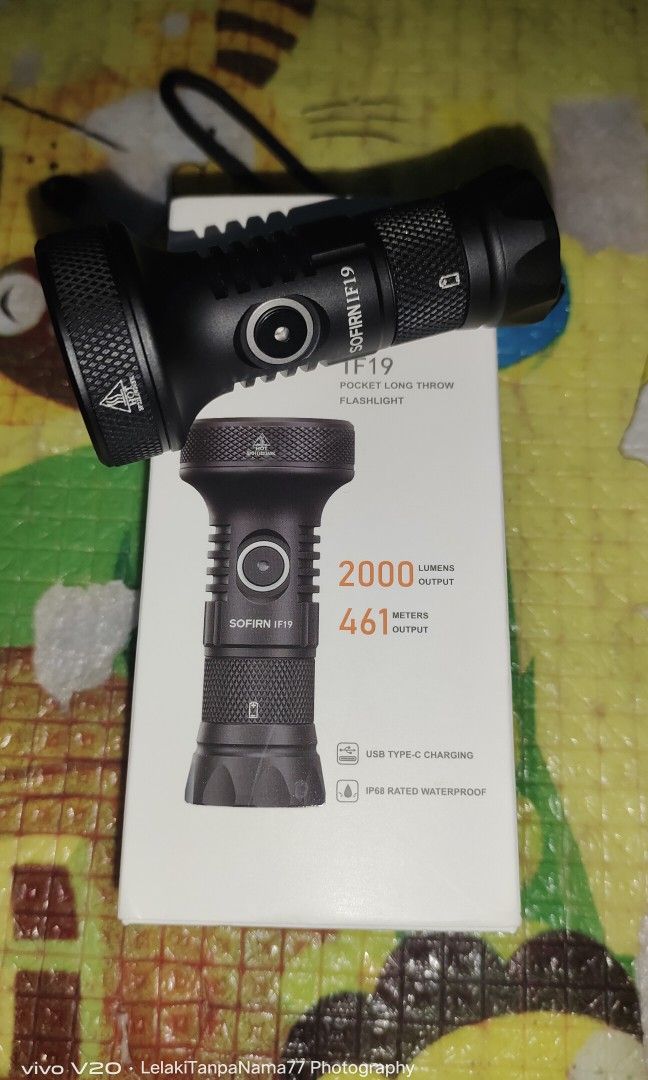 sofirn if19 torch light (Category: Others) located in Kuala Lumpur. Submitted by maxhero77 (Listing ID 1237700443, Image 3). Description: torchlight sofirn if19...siap bagi free extra sambungan harga rm20...kondisi macam baru..minat wasap saya 0129997736 shah..cod kg melayu subang.