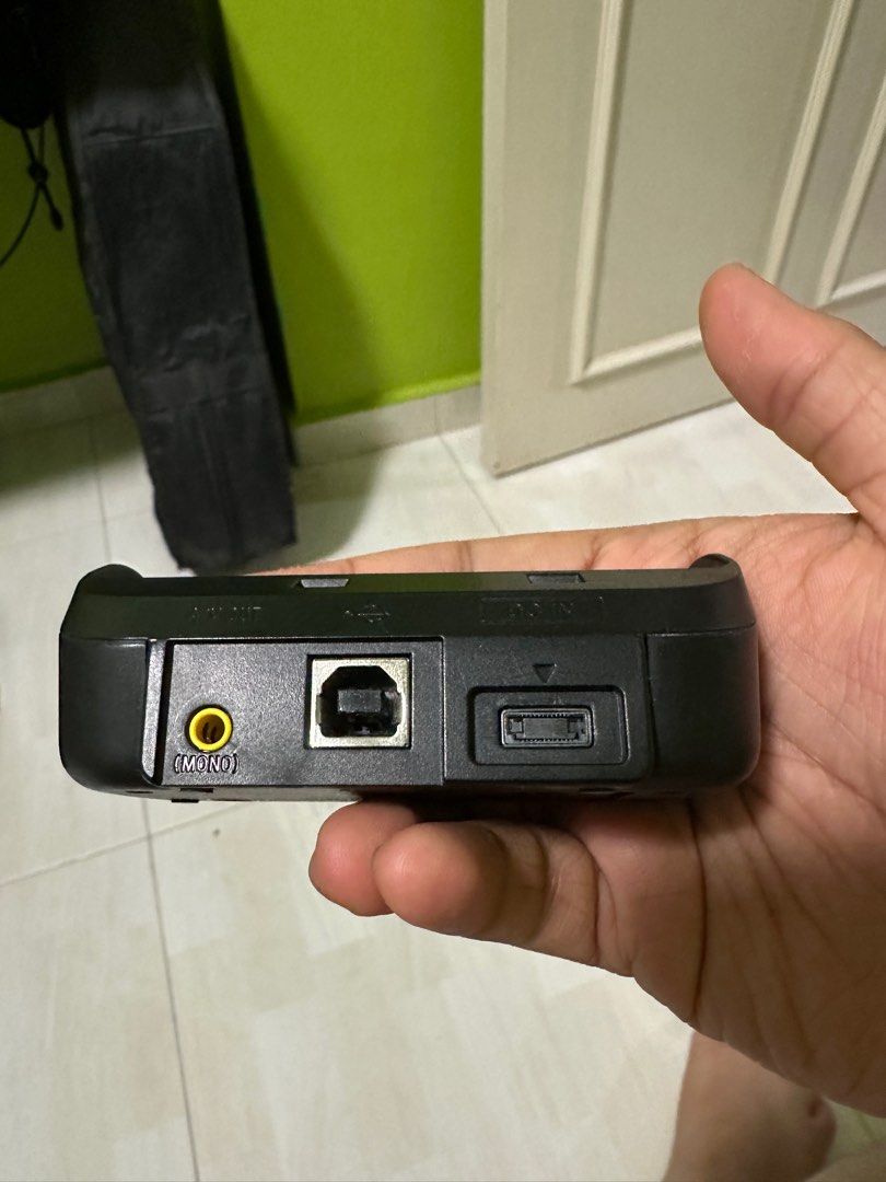 Sony Cybershot DSC T3 Charging Station, Photography, Photography