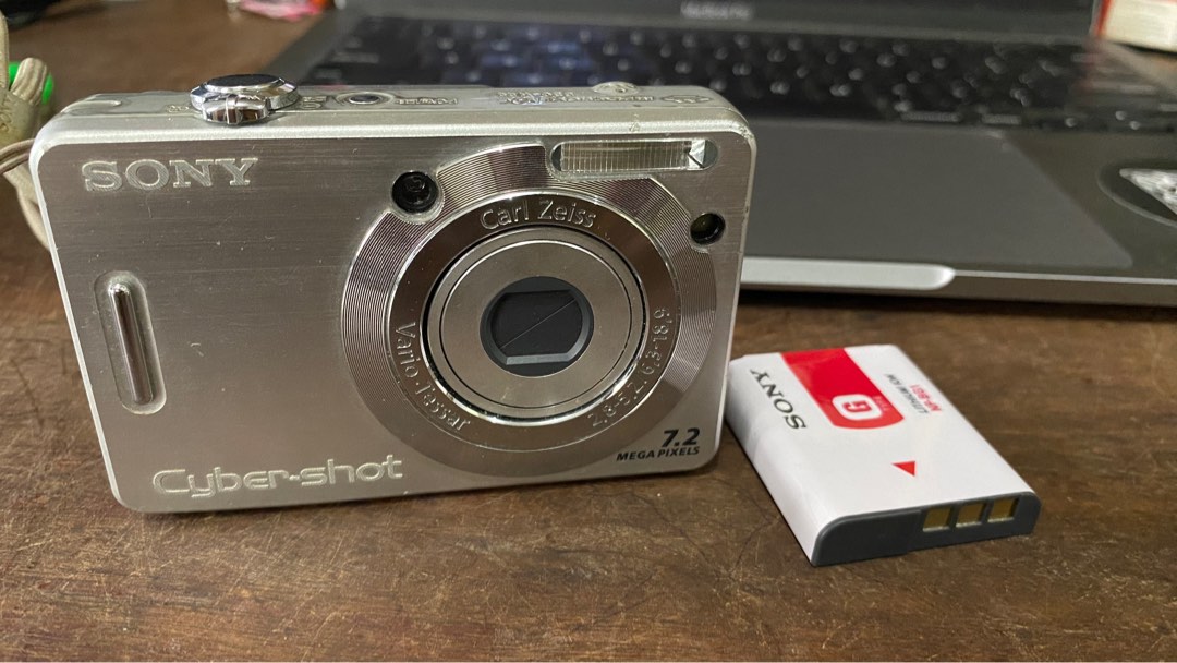 Sony Cybershot DSCW55, Photography, Cameras on Carousell