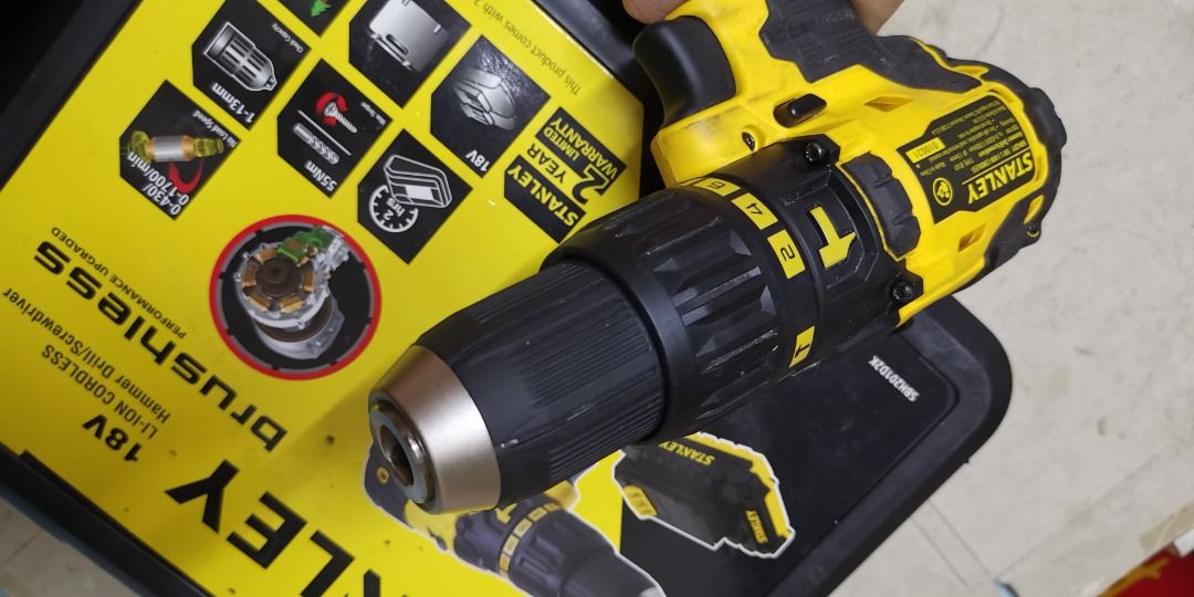 Stanley BRUSHLESS Hammer Drill SBH201D2K 18V Furniture Home
