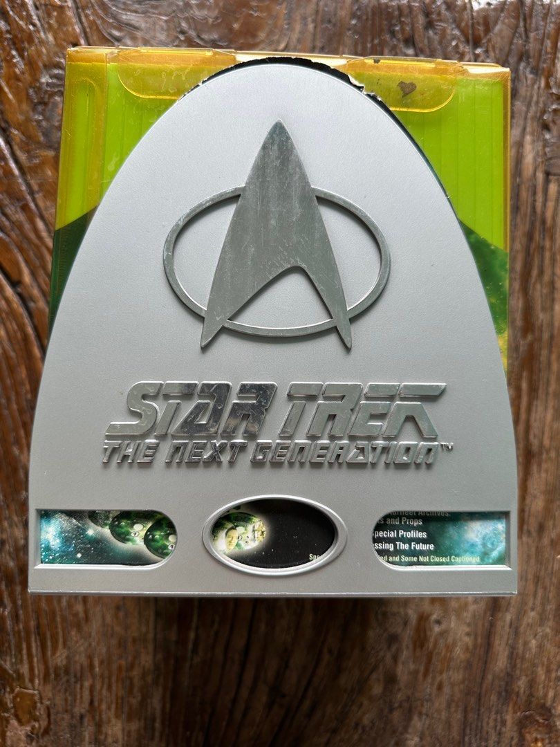 StarTrek Next Generation - DVD SET, Hobbies & Toys, Music & Media, CDs ...