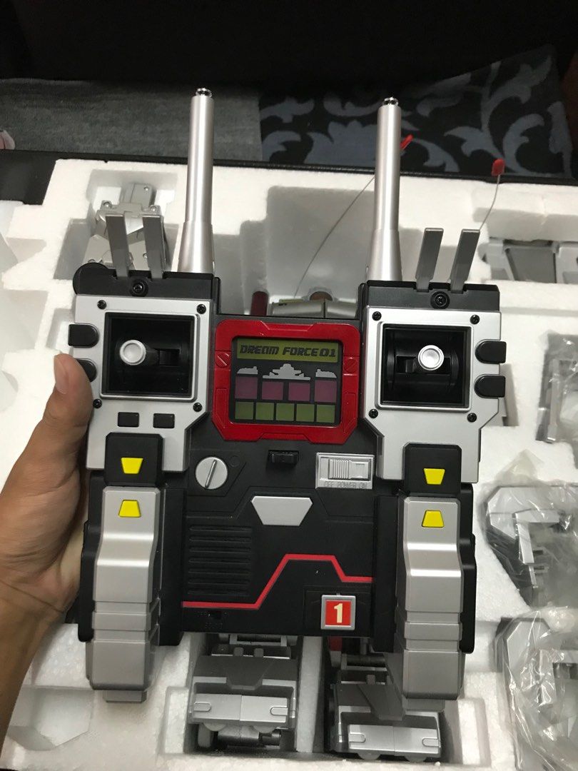 SUPER ROBOT DREAM FORCE 01 TAKARA