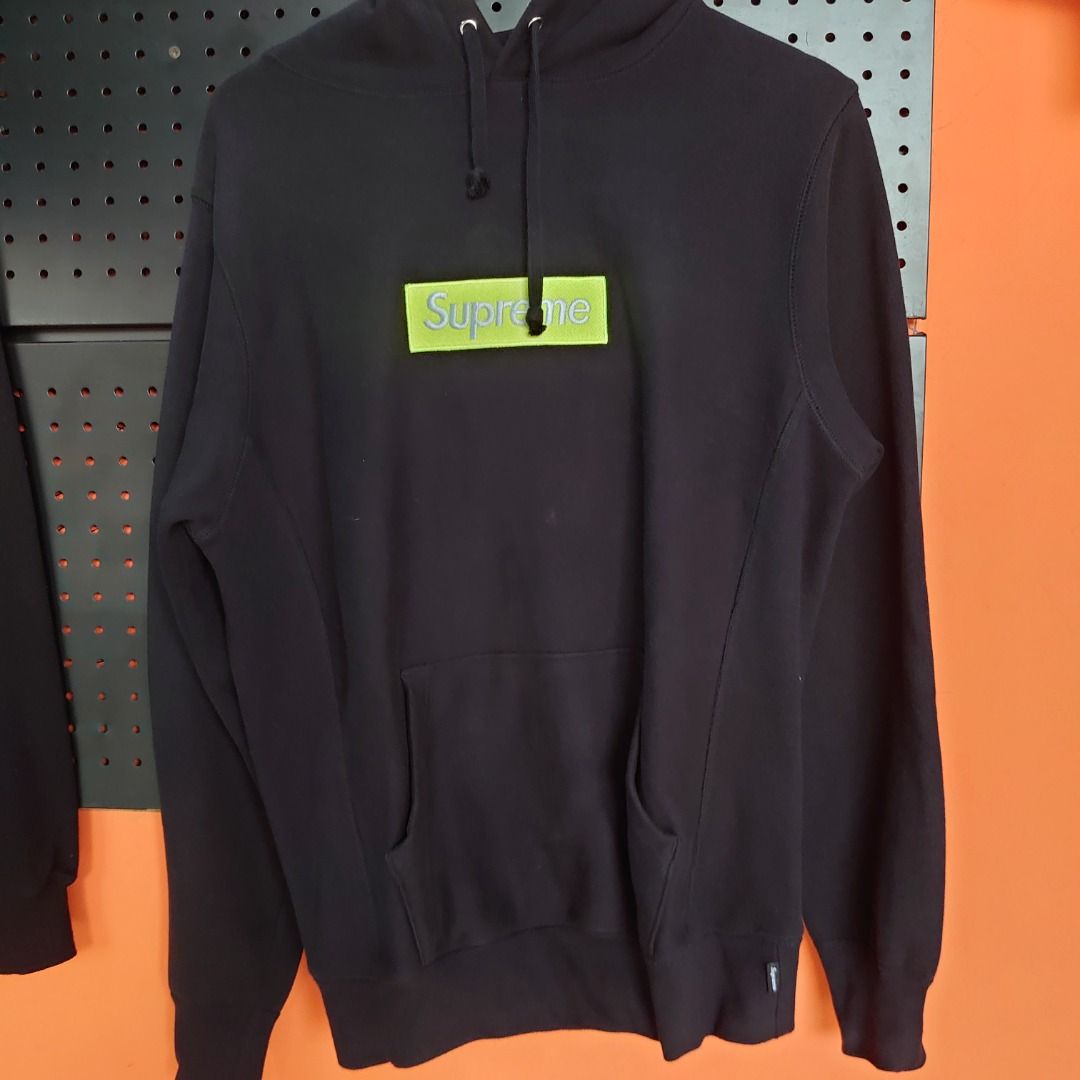 Supreme box deals logo hoodie neon