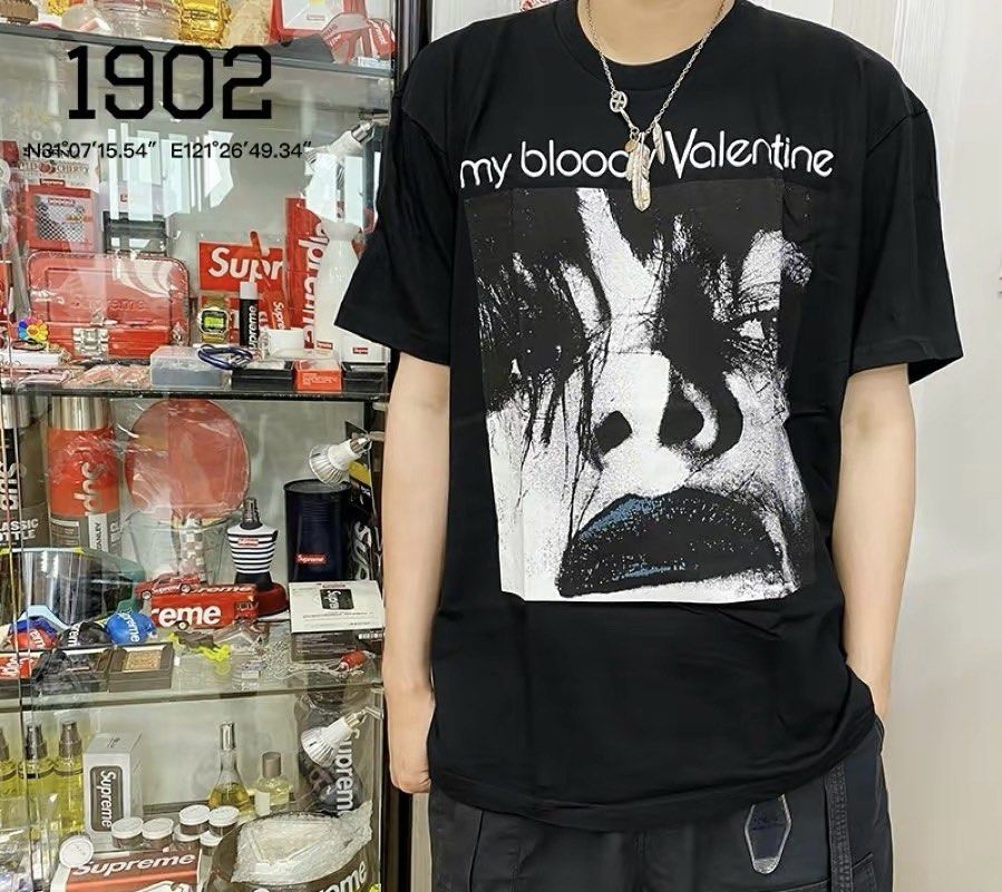 Supreme My Bloody Valentine Feed Me With Your Kiss tee, 名牌, 服裝