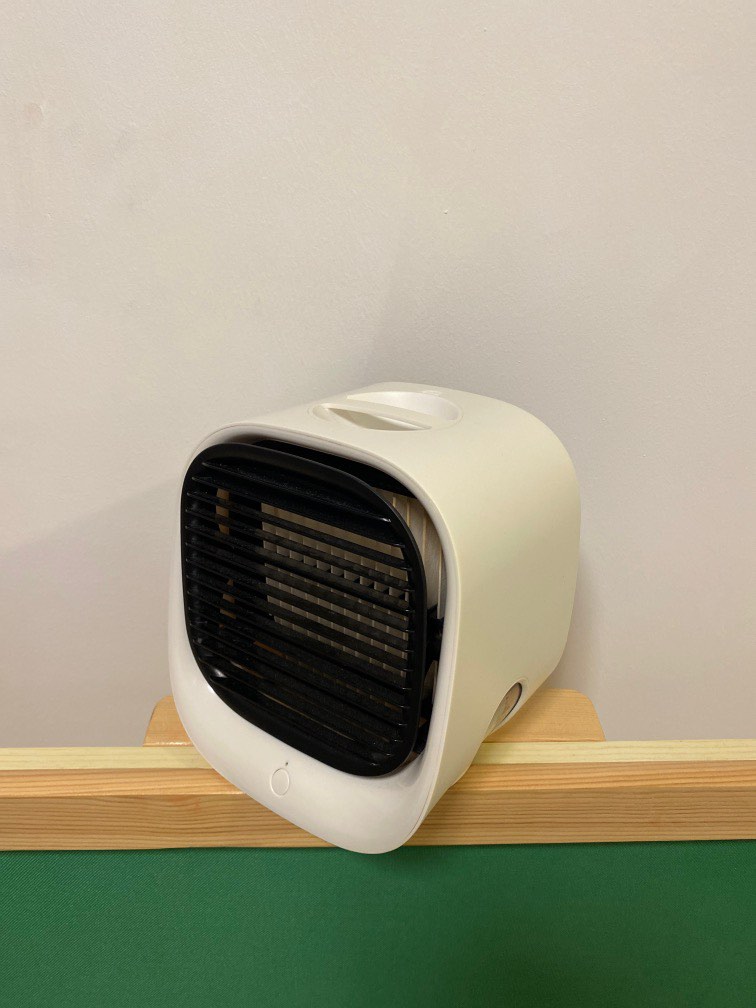 Tabletop evaporative air cooler, TV & Home Appliances, Air Conditioners