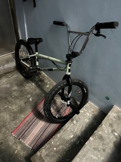 （分類：）位於 。 由 winwin160 提交（商品編號 1237703066，圖片 1）。簡介： 。