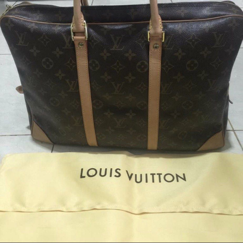 Koper Louis Vuitton, Barang Mewah, Tas & Dompet di Carousell