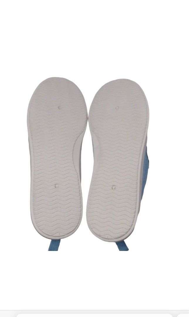 Tommy bahama denim slip on size 10 (Category: Flats & Sandals) located in Antipolo. Submitted by skylar08 (Listing ID 1237535688, Image 3). Description: Brand new tommy bahama denim slip on still priced at $39.99 at ebay. Size 10 Soft and comfortable to use .