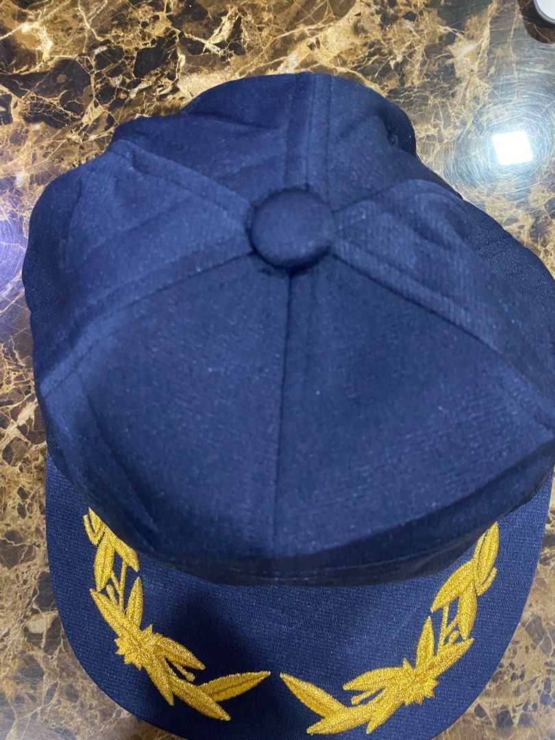 Topi Bunga Padi (Category: Activewear) located in Bangi. Submitted by vale_ross46 (Listing ID 1237632852, Image 3). Description: Topi bunga padi dapat masa belah bale(tokol).Condition mabeles dan xkena air lg.harga dipinta seperti dinyatakan.6 panel dan rail zipper..