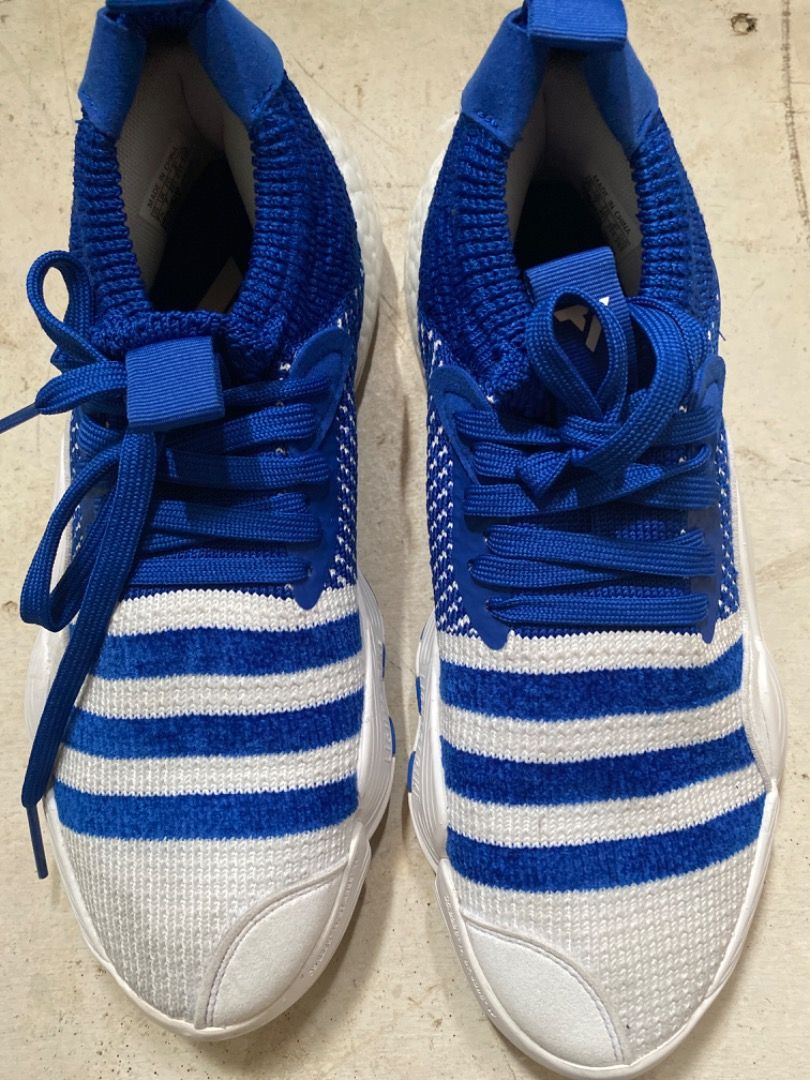 trae young shoes blue