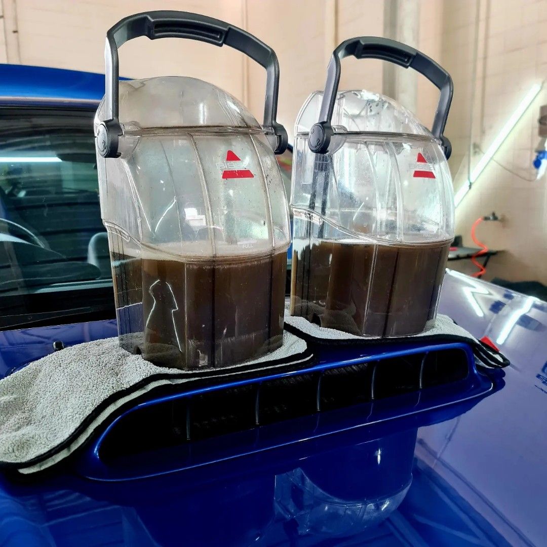 Extraction Water Vacuum Vomit Spillage Odour Disinfect Fumigation Steam Cleaning