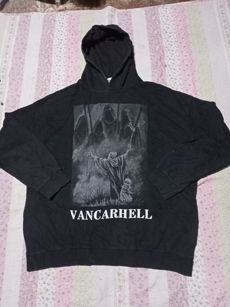 VANCARHELL, Men's Fashion, Coats, Jackets and Outerwear on Carousell