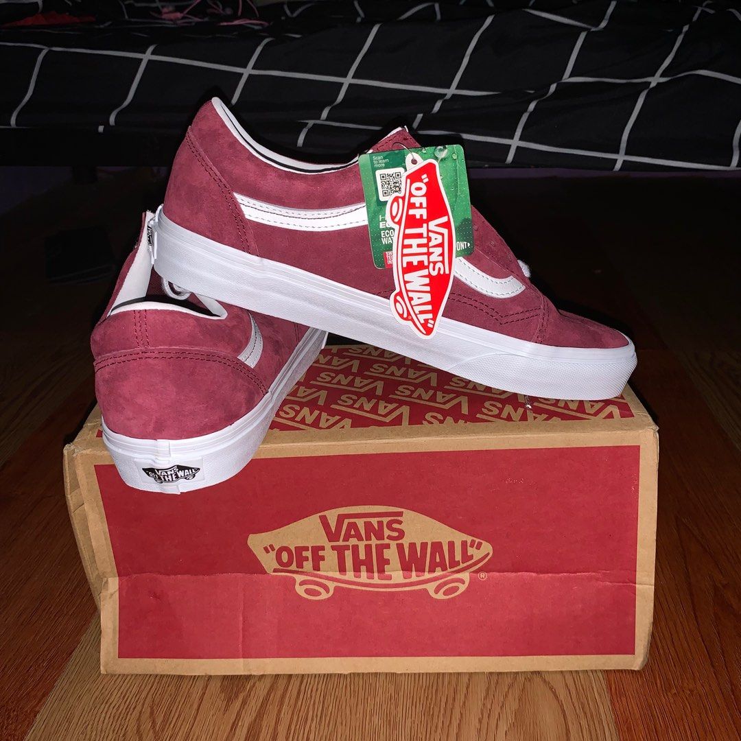 Maroon Vans Old Skool, Women's Fashion, Footwear, Sneakers on Carousell