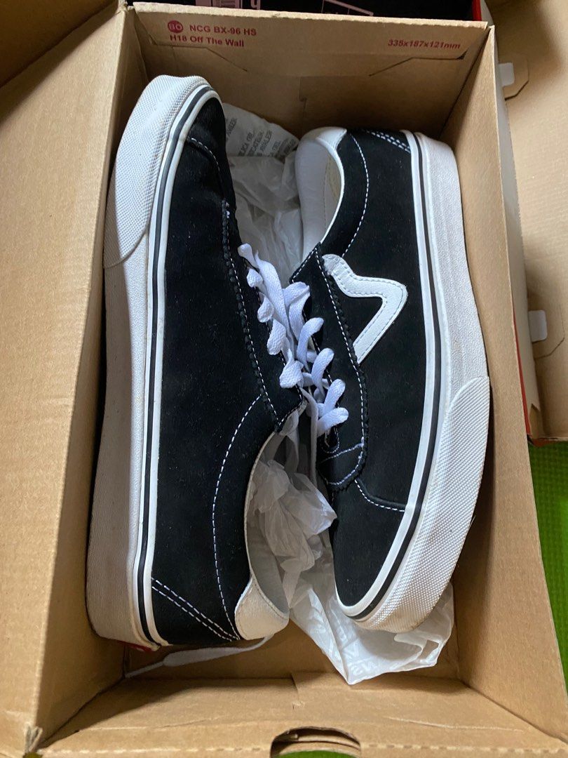 Vans on sale sneakers dubai