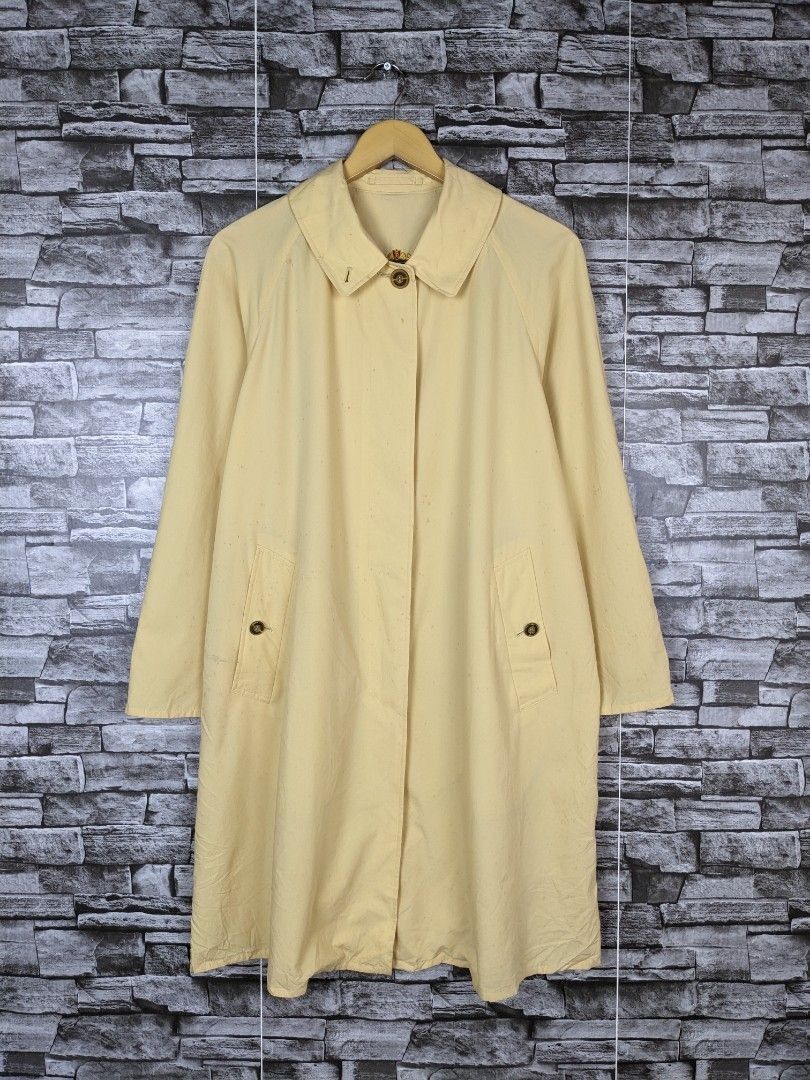 Burberry vintage coat yellow online