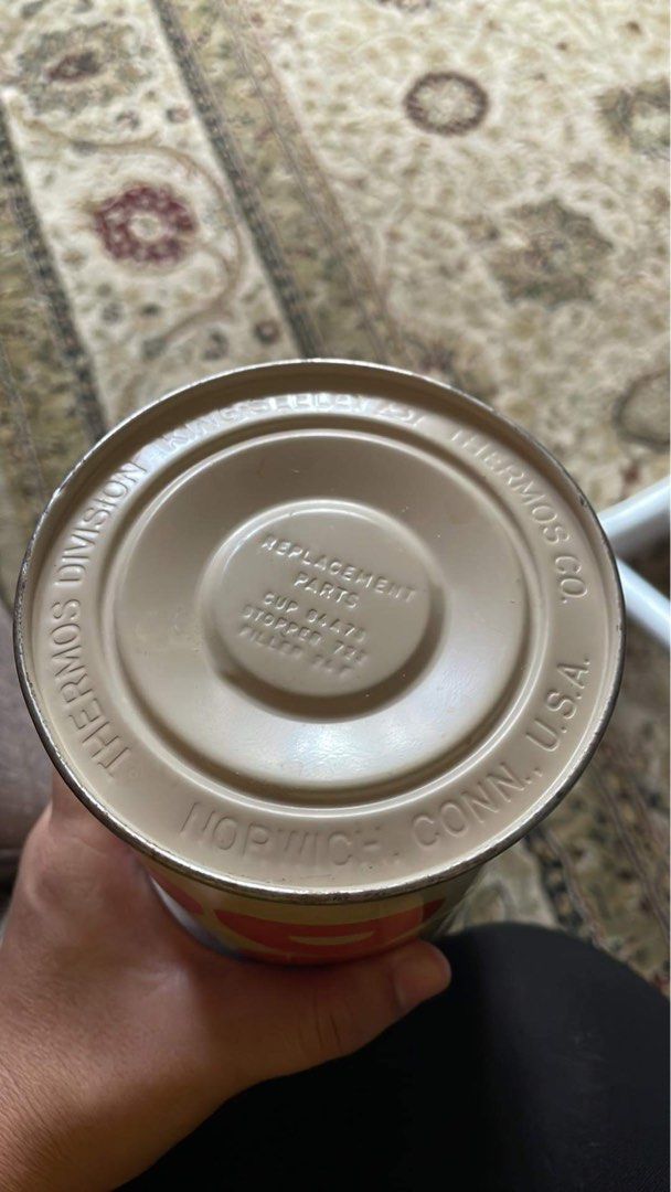 Vintage Dunkin Donuts USA 1980s Thermos, Furniture & Home Living