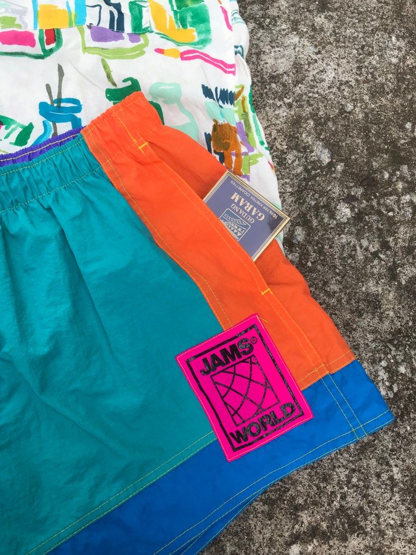 Vintage Jams World, Barang Mewah, Pakaian di Carousell