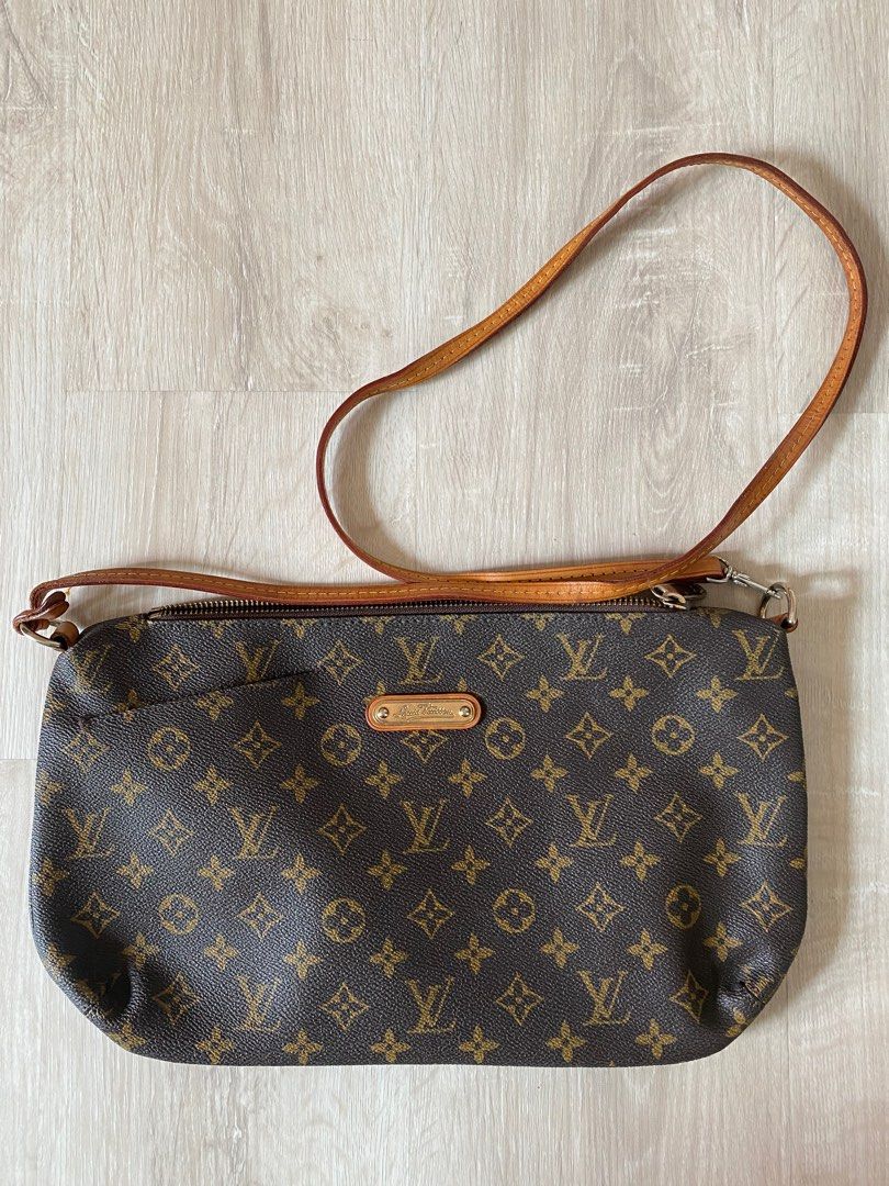 Vintage Louie Vuitton Sling Bag (Category: Luxury Bags & Wallets) located in Pasay City. Submitted by trendystash (Listing ID 1237578034, Image 1). Description: Got this from another seller. Used it a few times. Not sure if its authentic. 8.5 x 14.5 inches.