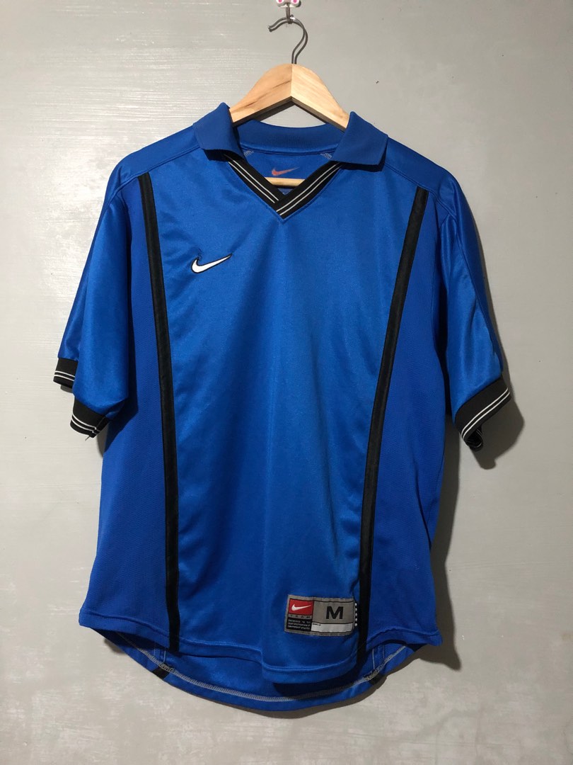 Vintage Nike Football Jersey, Men's Fashion, Activewear on Carousell