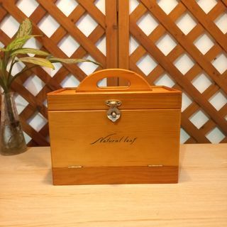 Vintage wooden make up box jewelry box