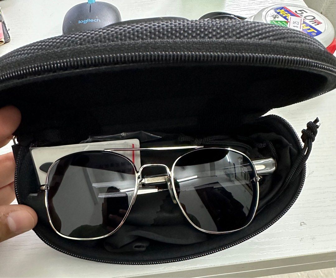 Weluk brand new sunglasses polarised