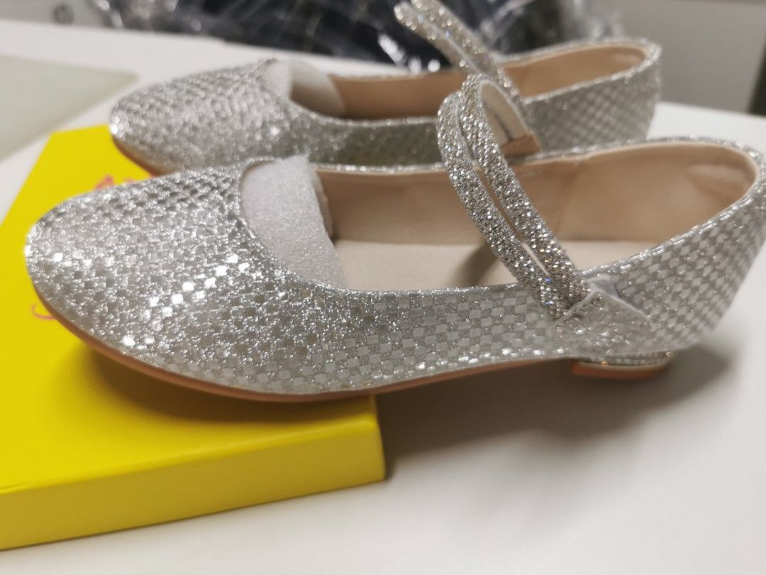 Gold little clearance girl dress shoes