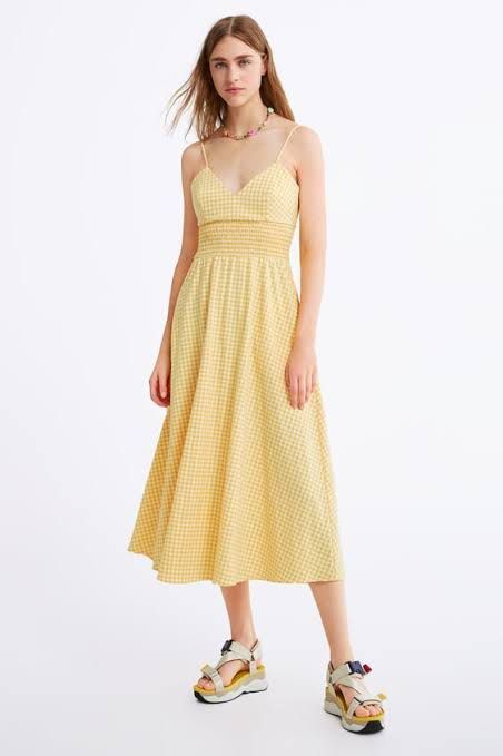 Zara yellow gingham hotsell dress