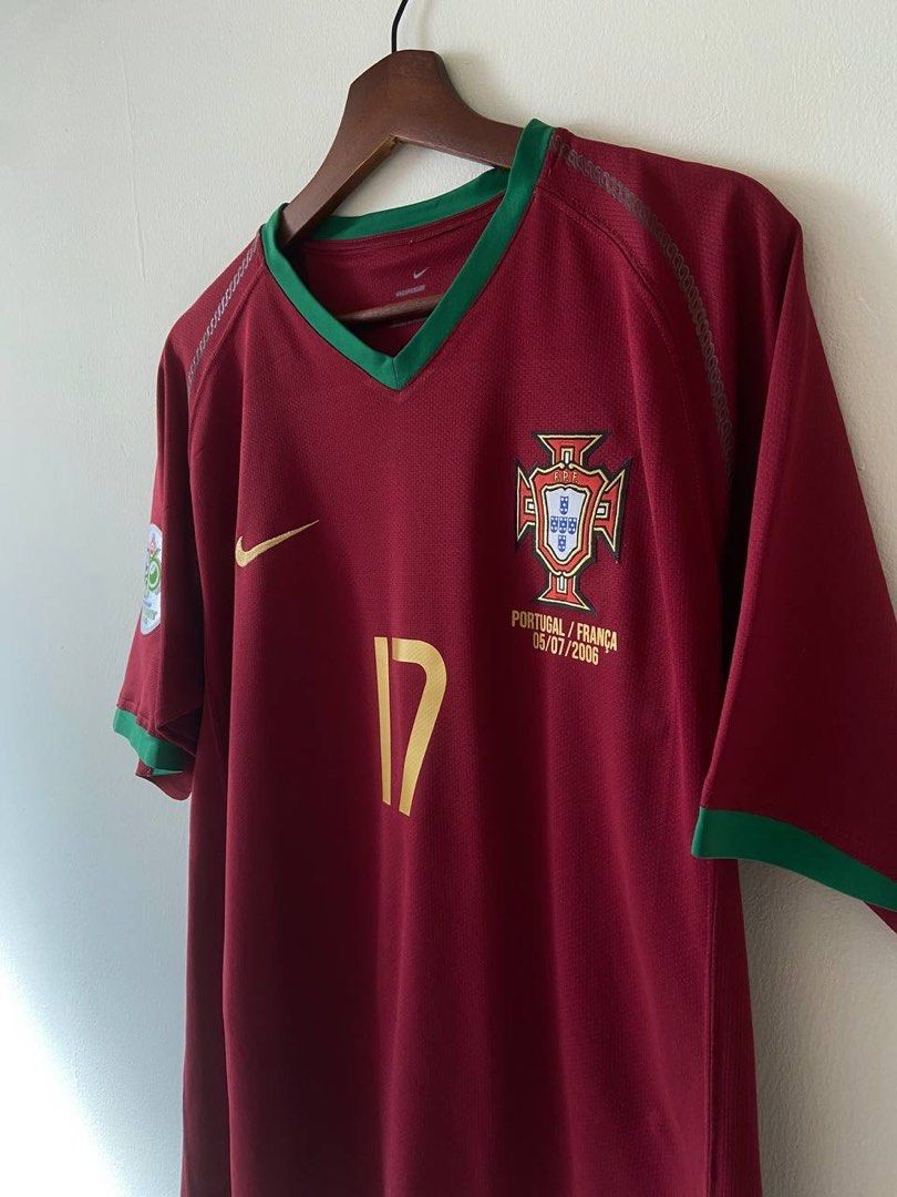 Portugal Cristiano Ronaldo #17 Retro Jersey Home Replica Euro Cup 2004