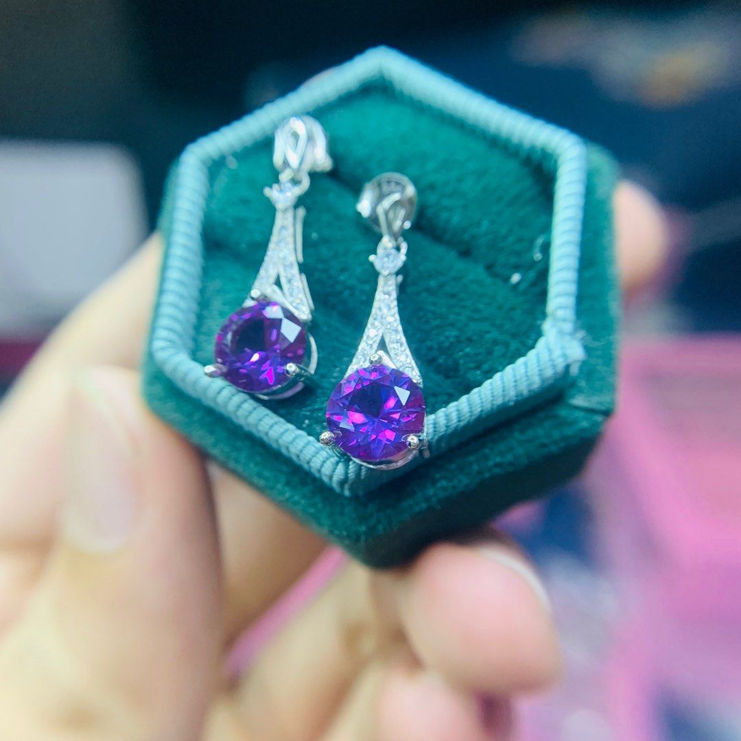 Purple moissanite online