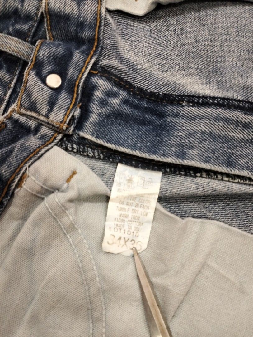 34' Round House Jeans, Men's Fashion, Bottoms, Jeans on Carousell