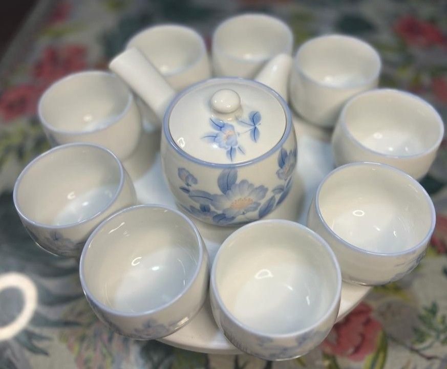 500PHP SET (Category: Coffee & Tea Tableware) located in Las Pinas. Submitted by vey21 (Listing ID 1237867440, Image 3). Description: We are now offering quality japan surplus products, new arrivals at its lowest price ❗sale❗sale❗sale❗ 500PHP SET only❗❤️❤️❤️ JAPAN ITEMS NEW ARRIVAL 🥰🥰🥰 SOBRANG GANDA NG MGA ITEMS LOCATION: Las Piñas NATIONWIDE SHIPPING # Pavevey Japan Surplus QUALITY JAPAN ITEMS AT LOWER PRICE ❤️.