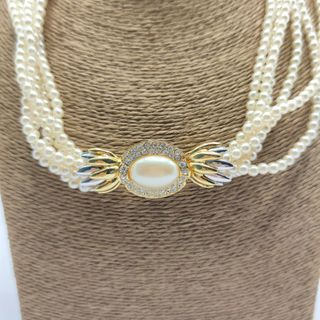 (Category: ) located in . Submitted by OddTreasuresCloset (Listing ID 1237850278, Image 1). Description: .