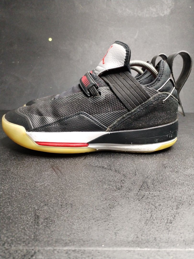 Air jordan 33 2024 se black cement