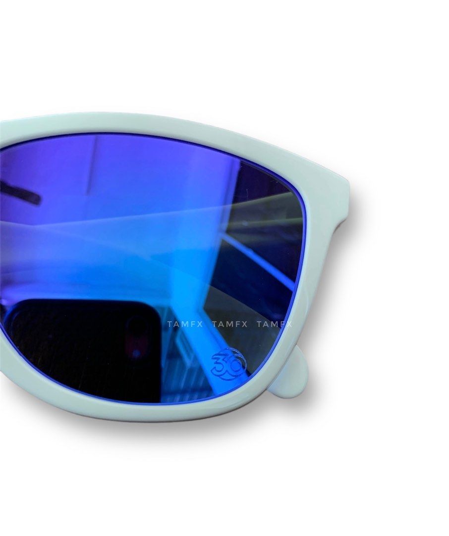 ORIGINAL USA OAKLEY FROGSKINS POLISHED WHITE PUTIH 30TH