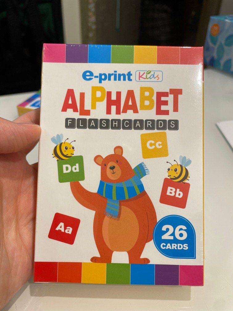 （全新未開過)Alphabet animals flash cards 英文字母動物生字圖卡, 兒童＆孕婦用品, 嬰兒玩具 - Carousell