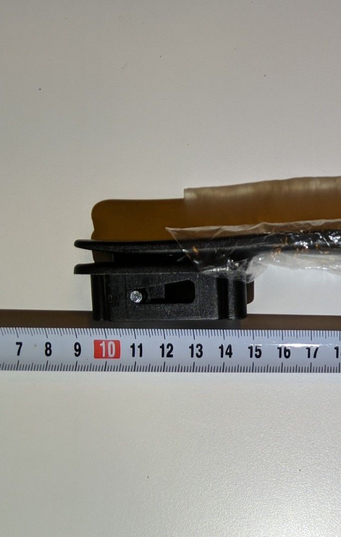 American Tourister, Samsonite, Delsey, Hedgren, Travelers Choice