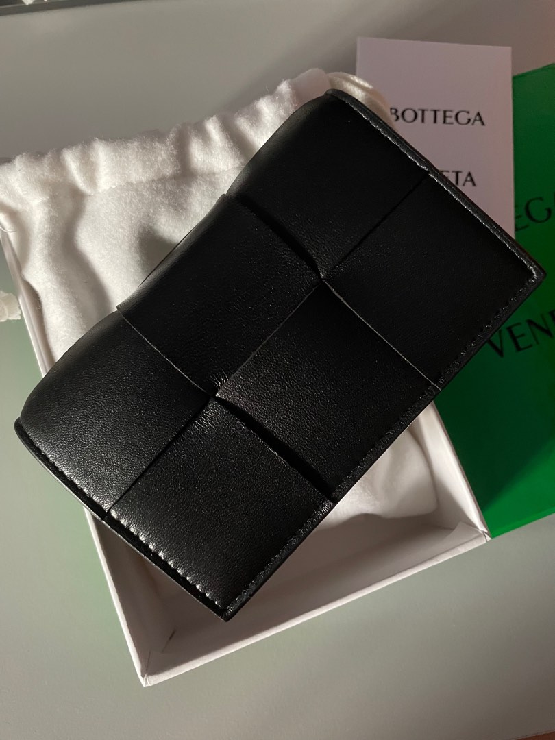 【Bottega Veneta】 Cassette Business Card Case Black Auth BOTTEGA VENETA Cassette Black Leather Business Card
