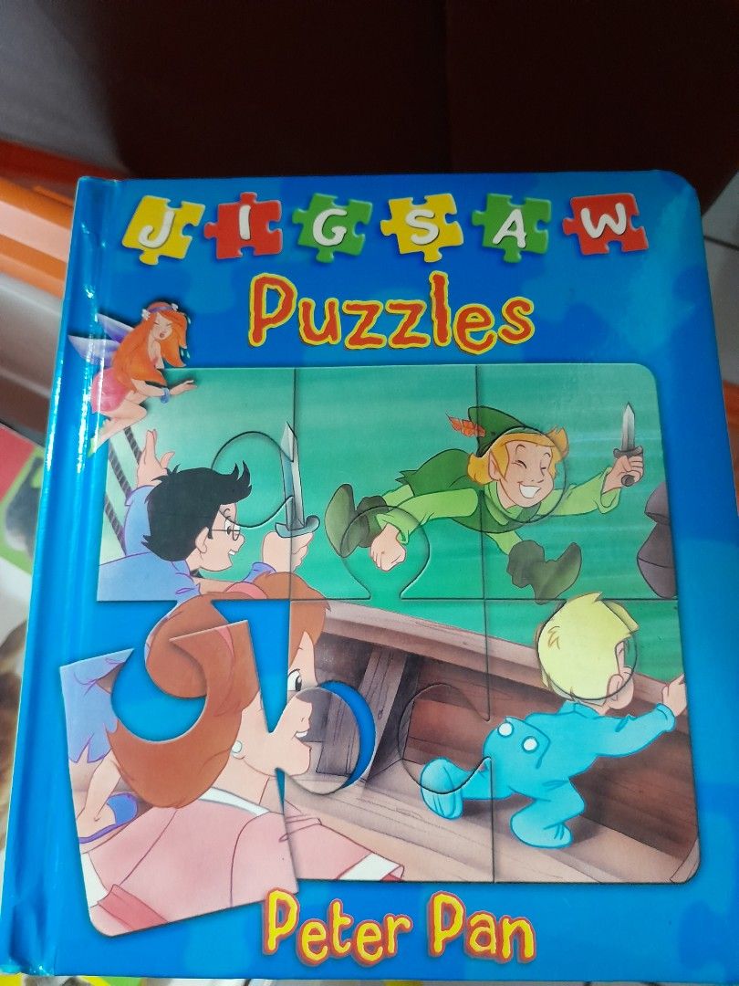 Buku puzzle cerita peter pan on Carousell