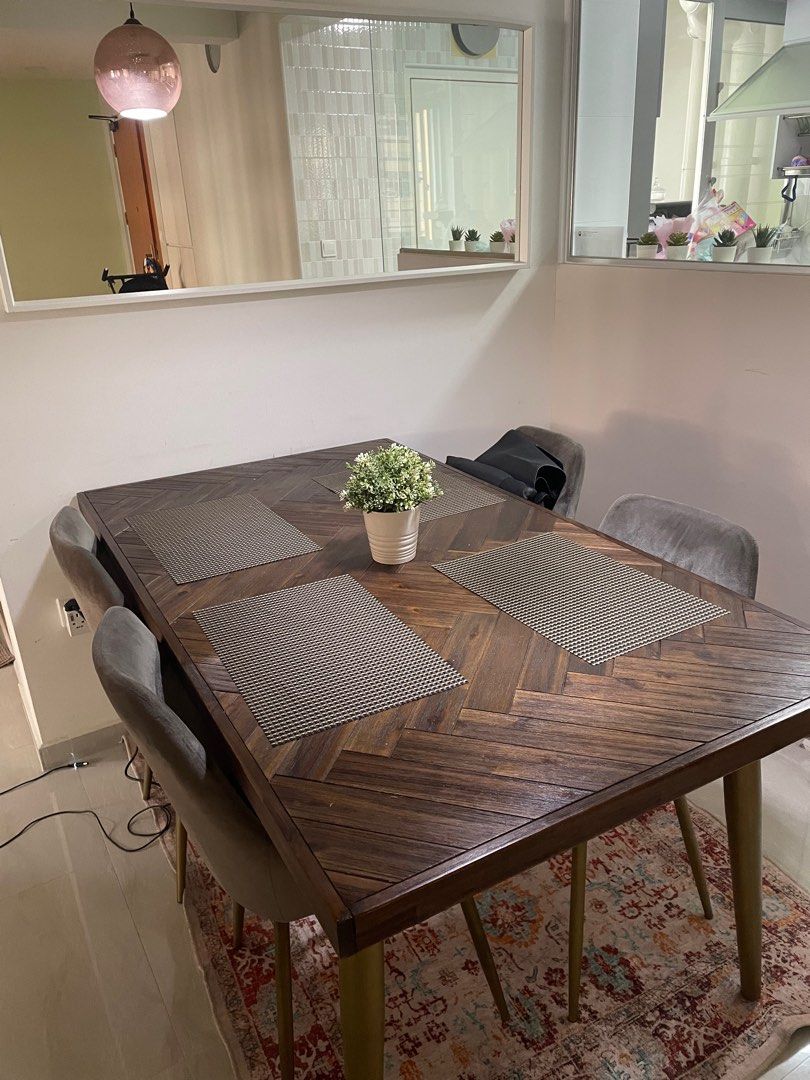 Hipvan online extendable table