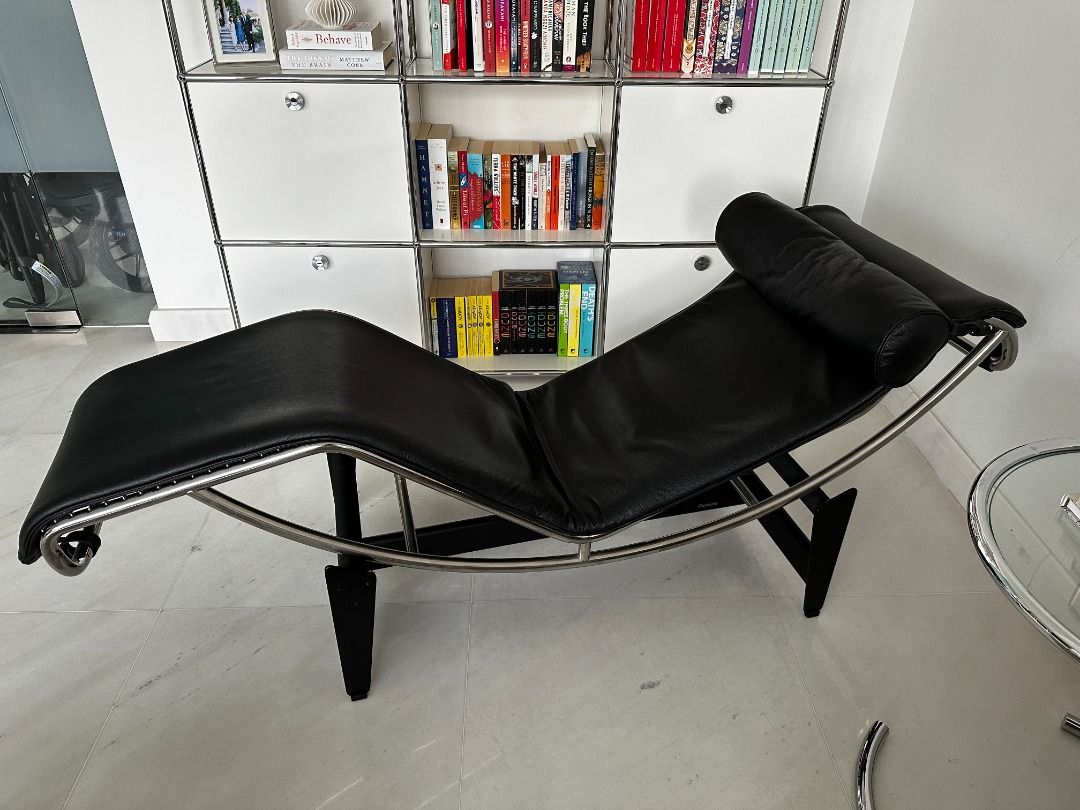 Cassina LC4 Chaise Longue - Le Corbusier (Authentic and Original ...