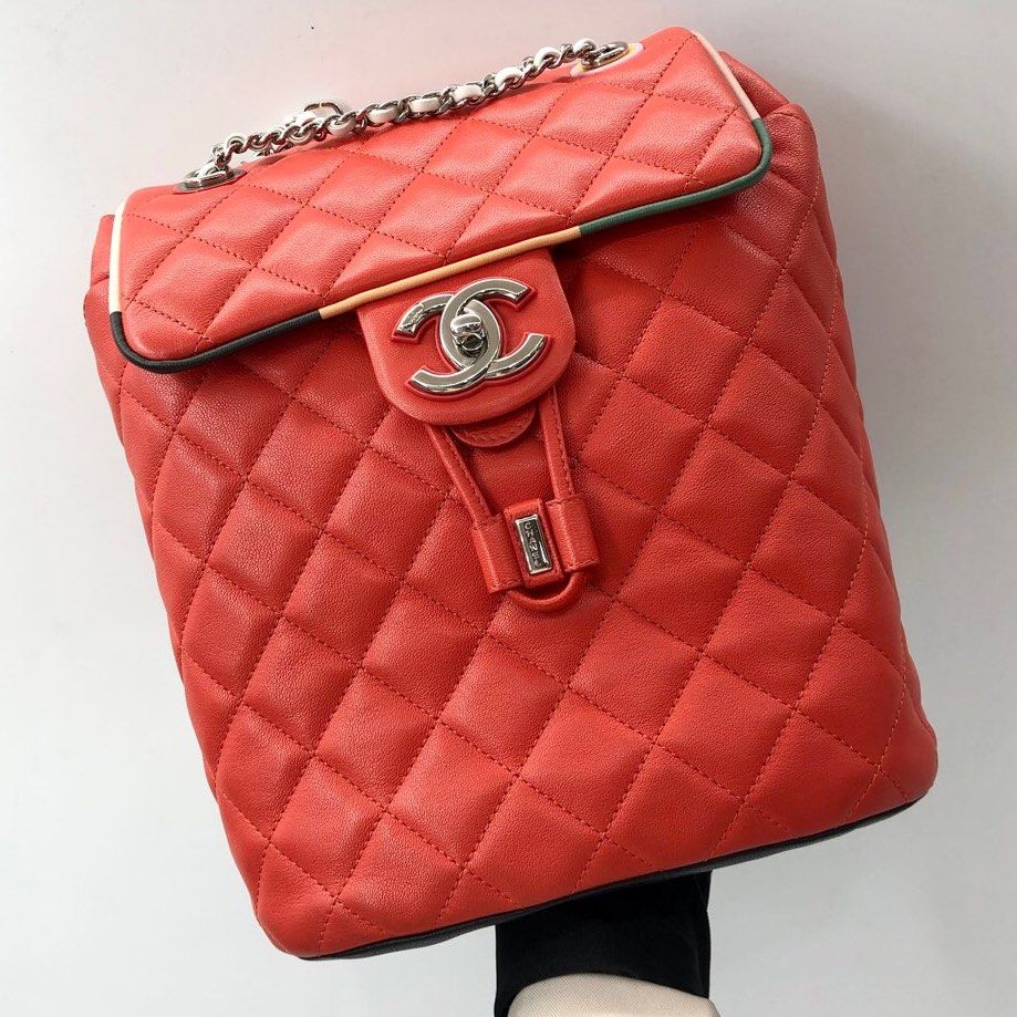 DISCOUNTED] CHANEL NO.23 A93729 MATELASSE RED LAMBSKIN QUILTED SMALL CUBA URBAN  SPIRIT W/CARD BACKPACK 237018573 @, Luxury, Bags & Wallets on Carousell